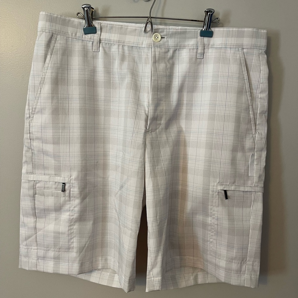 Greg Norman for Tasso Elba Golf Shorts size 35